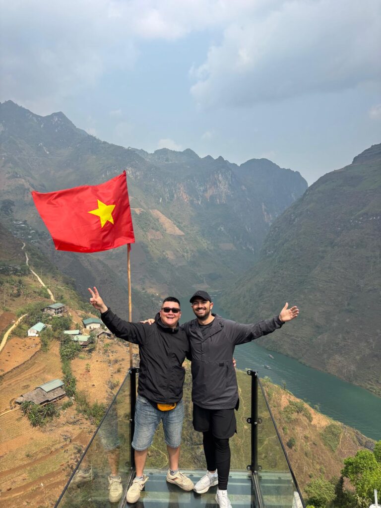 Private Tour : 4 Days 3 Nights – Ha Giang Loop Tour gallery image 17