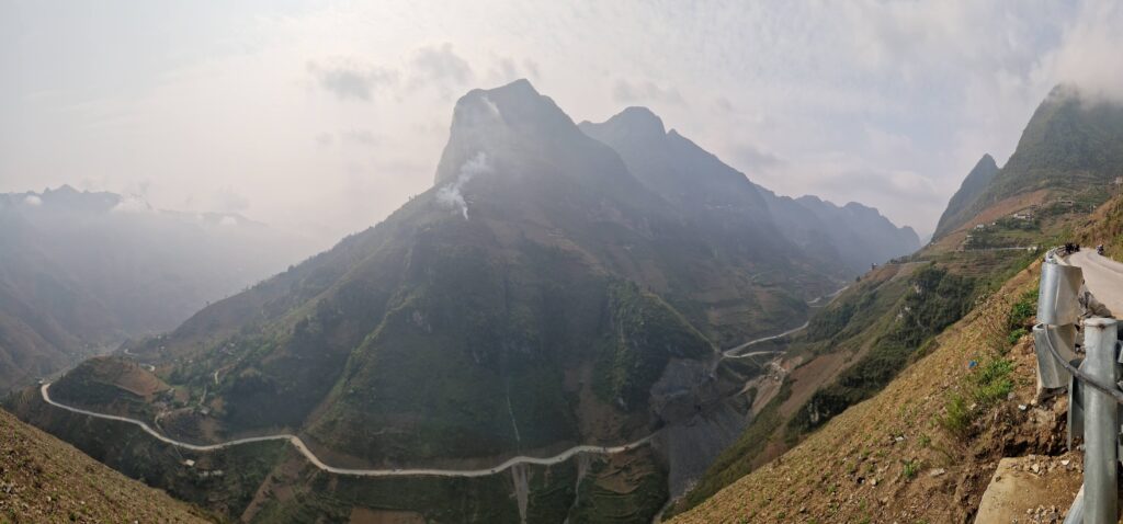 Private Tour : 4 Days 3 Nights – Ha Giang Loop Tour gallery image 5