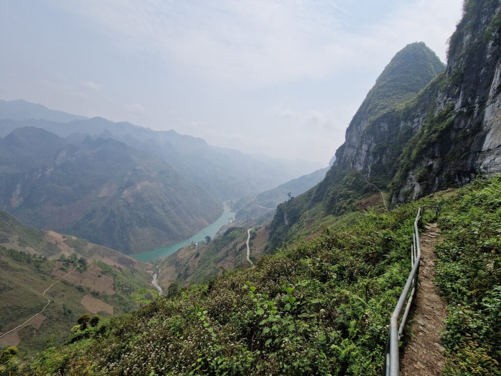 Private Tour : 3 Days 2 Nights – Ha Giang Loop Tour gallery image 5