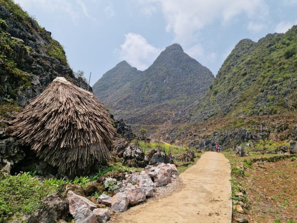 Private Tour : 3 Days 2 Nights – Ha Giang Loop Tour gallery image 11