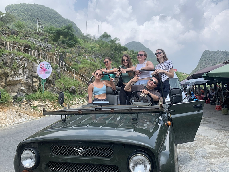 6 Days 5 Nights Tour : Ha Giang – Cao Bang – Ban Gioc Waterfall – Ba Be Lake gallery image 5