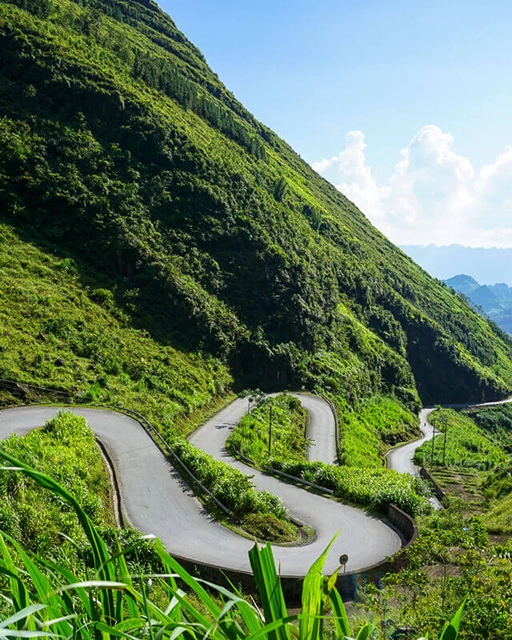 6 Days 5 Nights Tour : Ha Giang – Cao Bang – Ban Gioc Waterfall – Ba Be Lake gallery image 6