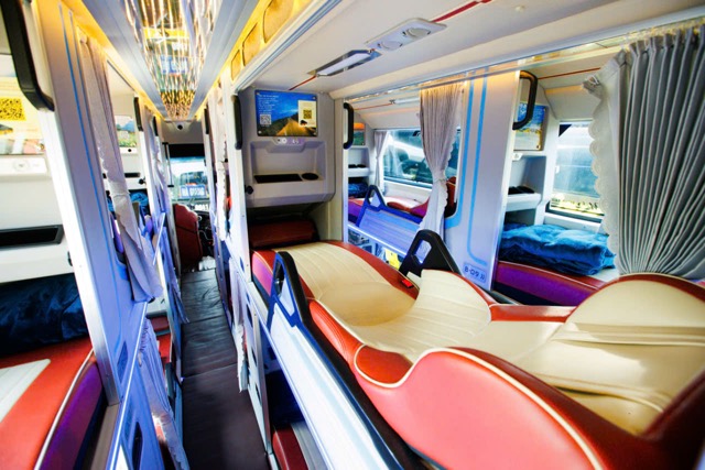 Luxury Sleeper Bus